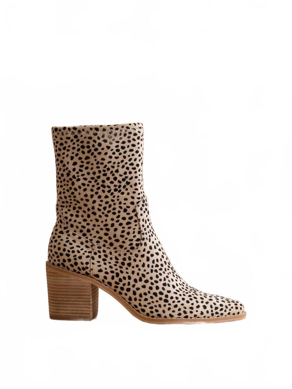 NEW OASIS SOCIETY women's vienna sleek ankle hugging bootie in cheetah